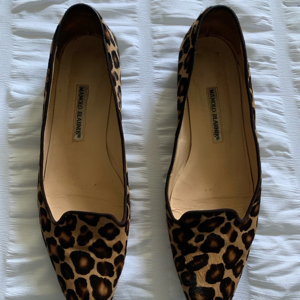 Manolo Blahnik Sharif Leopard Print Pony Hair Flats